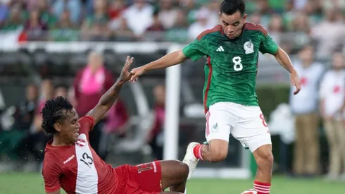 Charly Rodríguez en un partido con México