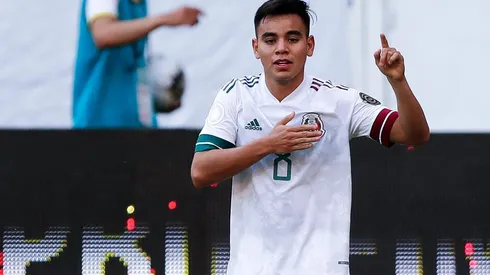 Charly Rodríguez con el Tri