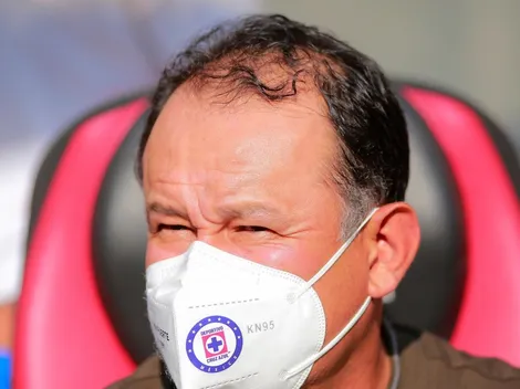 Reynoso 'copia' en Perú lo que hizo en Cruz Azul