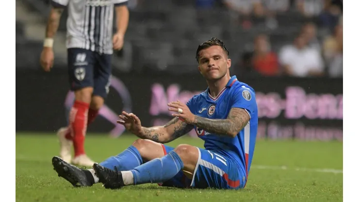 Tabó en un partido con Cruz Azul