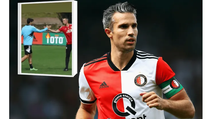 Robin van Persie forma parte del Feyenoord.