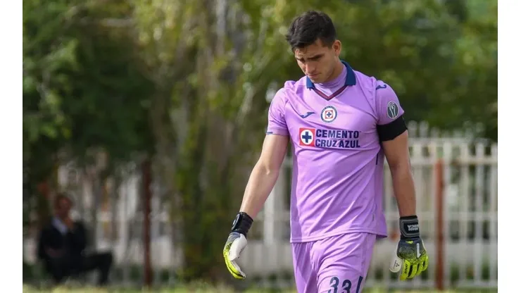 Jurado en el partido de la Sub 20