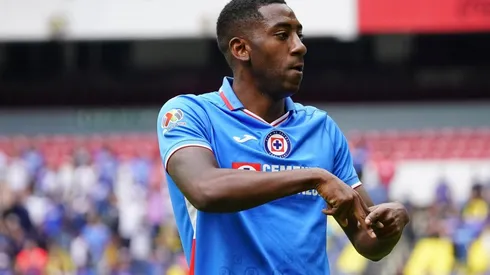 Carneiro en la celebración del gol.