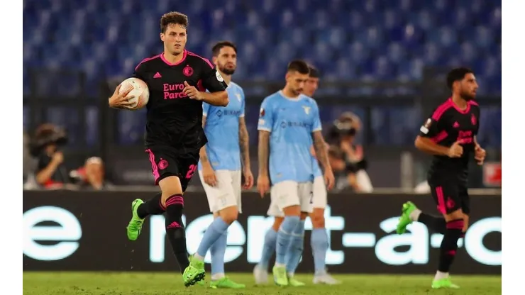 Giménez en el duelo ante la Lazio