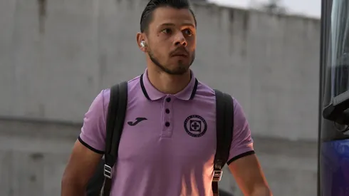 Ángel Romero encabezaría la lista de salidas en diciembre.