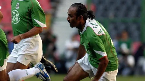 Jugó en Atlante, América y con el Tricolor.