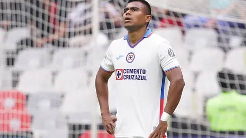Jaiber Jiménez volvió a jugar con Cruz Azul después de un año.