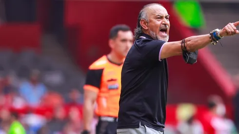 El Potro en el banquillo celeste.