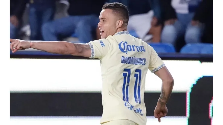 Jonathan Rodríguez se reencontrará con Cruz Azul.