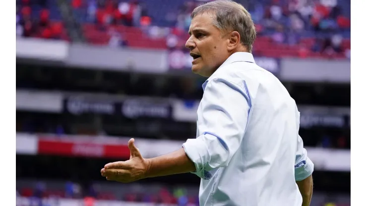 Aguirre vio los últimos minutos en el vestidor.