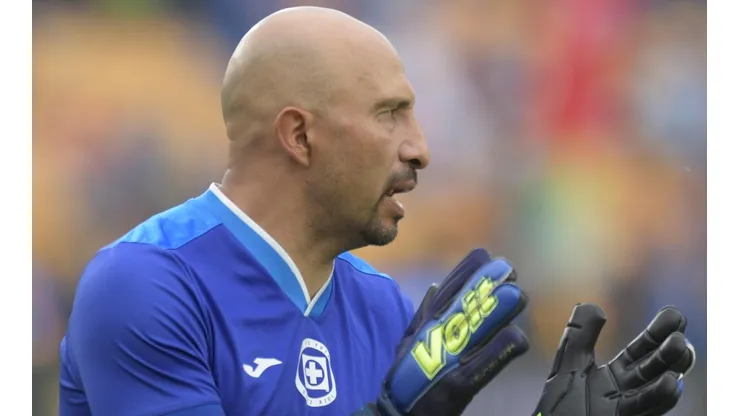Óscar Pérez no estará al frente de Cruz Azul ante Xolos; solo apoyará.