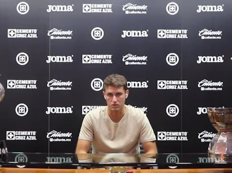 "Soy aficionado y en Holanda no voy a dejar de defender a Cruz Azul"