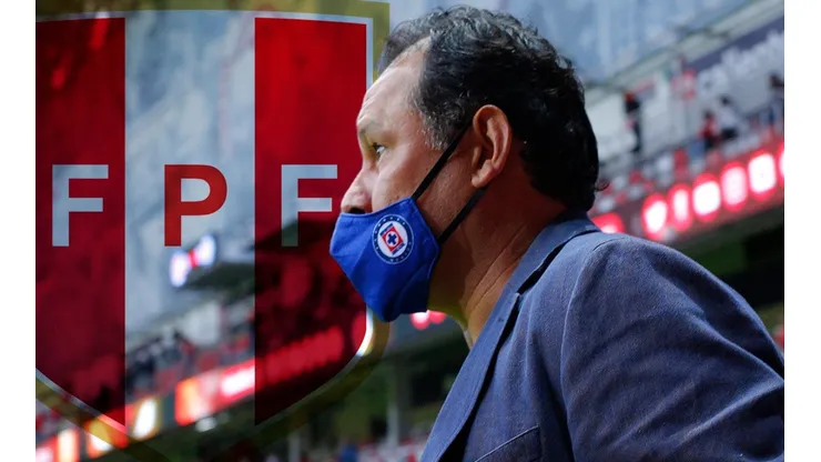 Juan Reynoso se acerca a la Selección de Perú tras su paso en Cruz Azul.