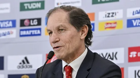 El directivo espera sacar un mejor porcentaje por Santi Giménez