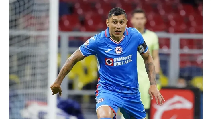 Cata Domínguez y sus constantes errores en la central de Cruz Azul.