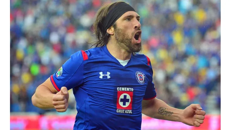 Mariano Pavone se fue de Cruz Azul en 2015.