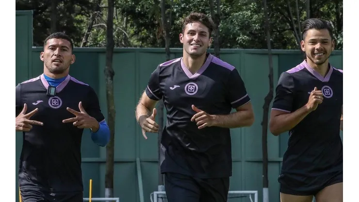Santiago Giménez es el referente del gol en Cruz Azul.