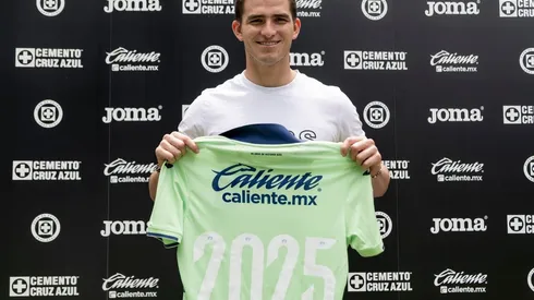 Jurado, con su jersey por las próximas tres semanas.