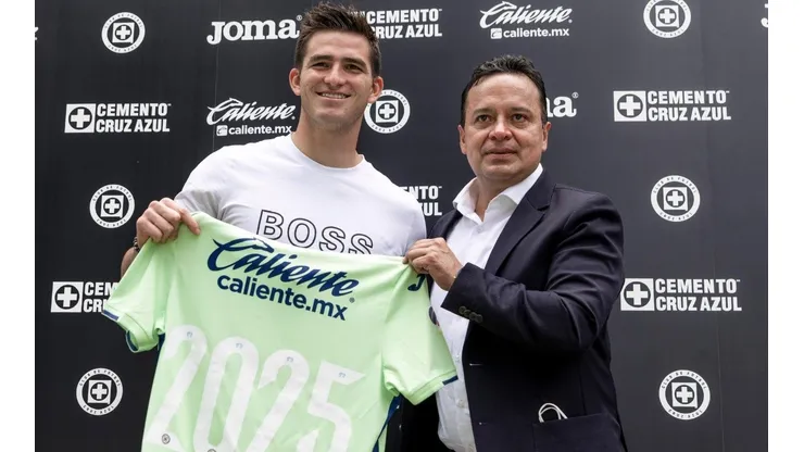 Sebastián Jurado está agradecido por su renovación