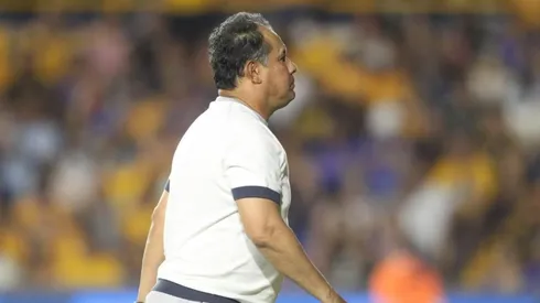 El estratega se fue de malas formas de Cruz Azul