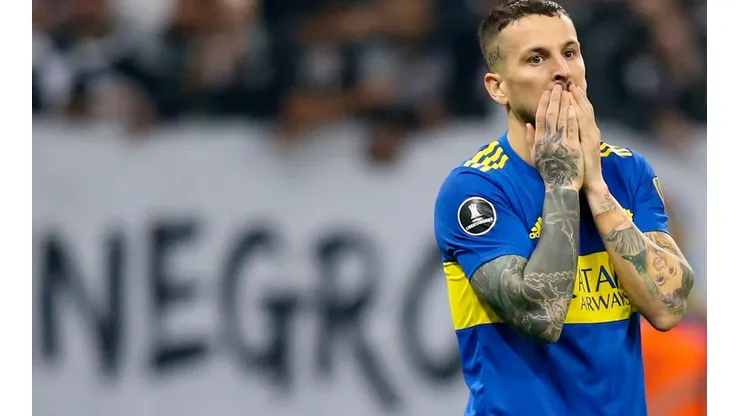 Corinthians v Boca Juniors: Benedetto lamentándose sus errores.