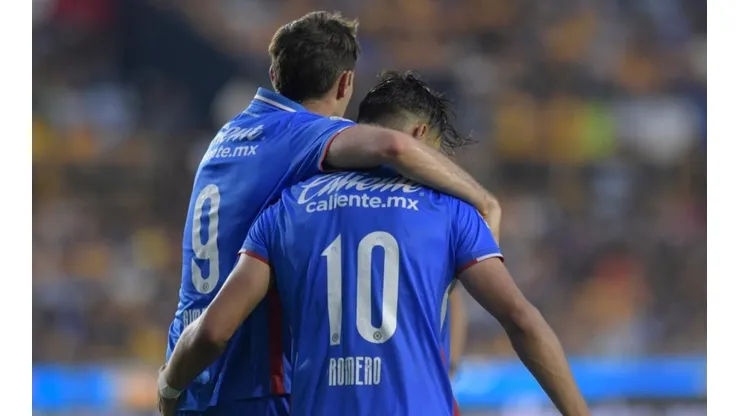 Santi y Romero se han vuelto los dos emblemas ofensivos de Cruz Azul