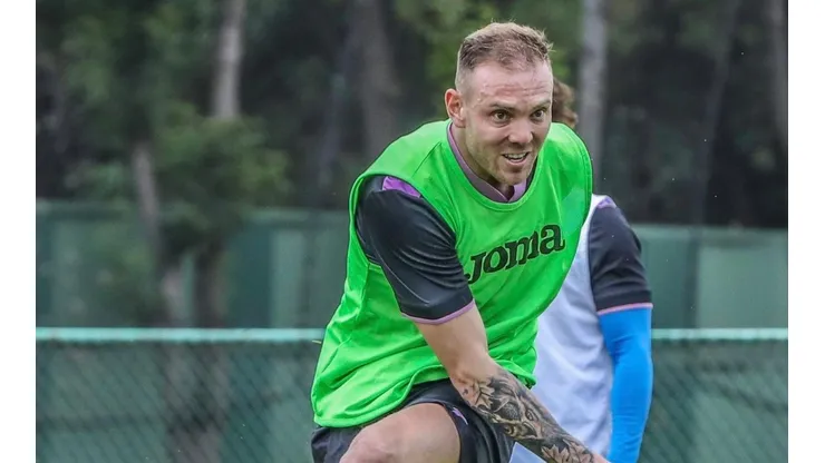 Carlos Rotondi en un entrenamiento con Cruz Azul