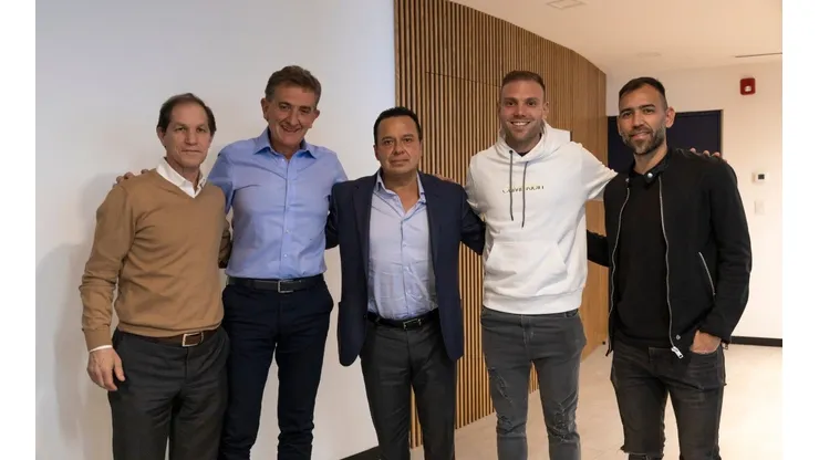 La Máquina lo anunció a través de un video en sus redes sociales.