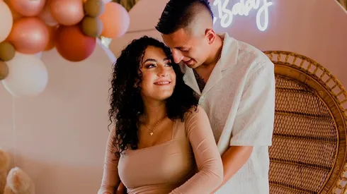 El Piojo Alvarado y Dayana Gómez van a ser papás.