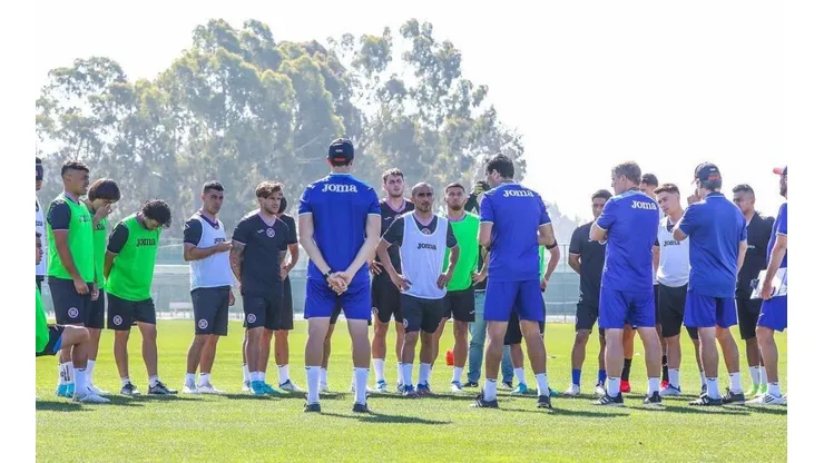 Diego Aguirre definió su primera convocatoria con Cruz Azul para el Apertura 2022.