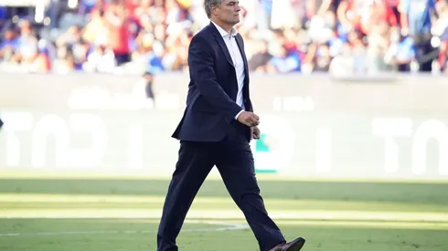 Así fue el debut del charrúa en un partido oficial.