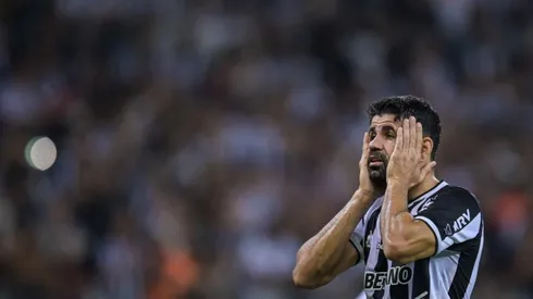 Desde España afirman que Cruz Azul está tras el español