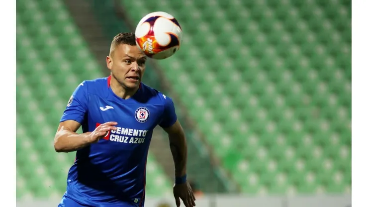 Todo apunta a que el jugador se inclina por permanecer en la Liga MX.