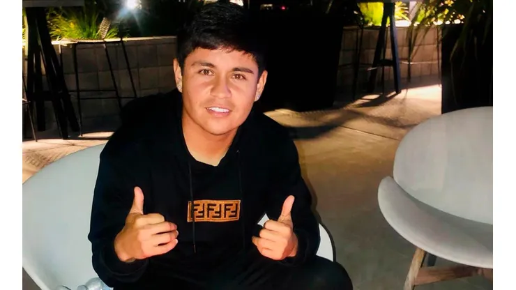La Chofis López explicó por qué está en México.