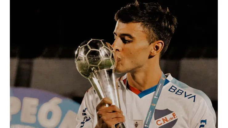Felipe Carballo se puso en la órbita de Cruz Azul.