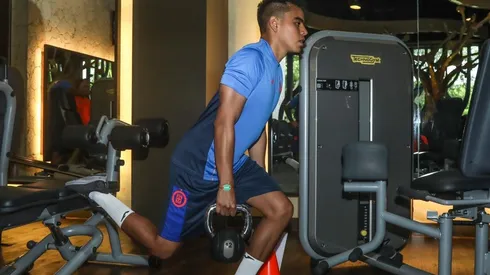 El jugador mexicano sigue sin estar recuperado del todo