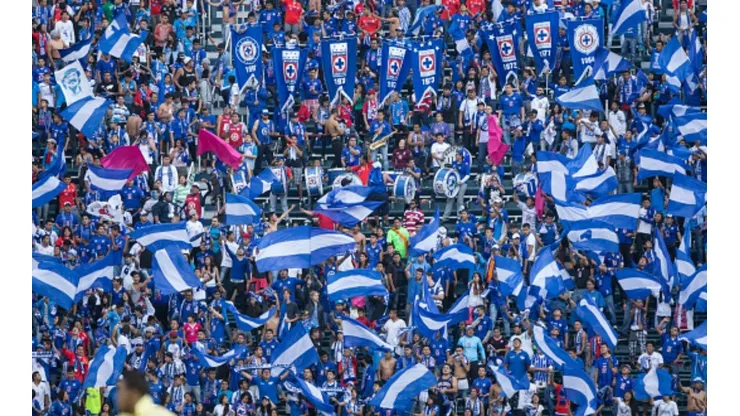 Aficionados de Cruz Azul