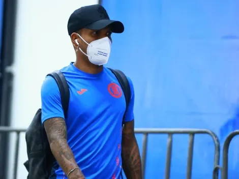 Cruz Azul se despide Rómulo Otero