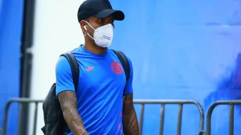 Rómulo Otero no cuenta para Aguirre