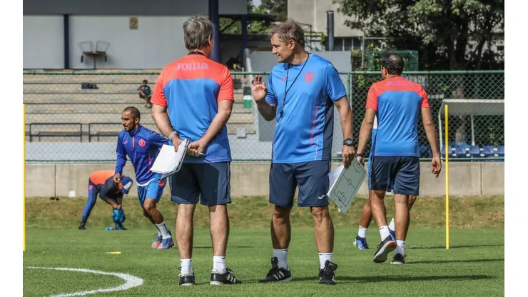 Ya comenzó Aguirre a trabajar en La Noria.