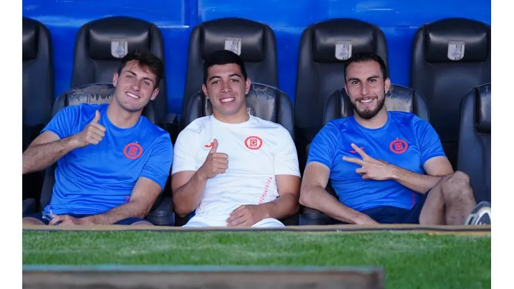 Santi, Lira y Mayorga.