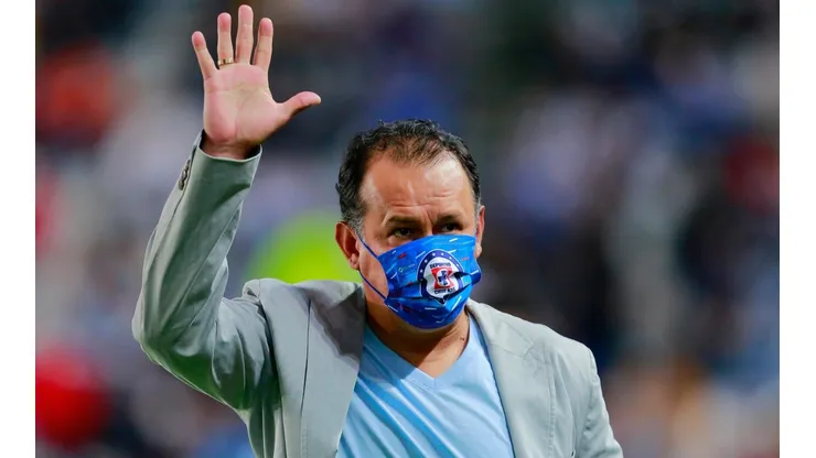 Juan Reynoso seguirá siendo director técnico en la Liga MX.