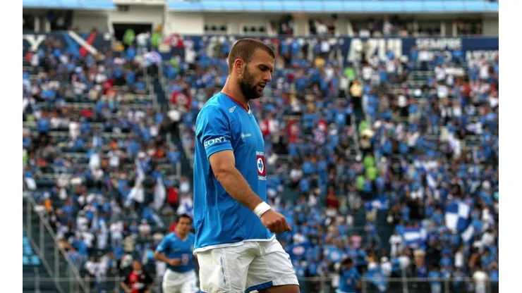 El exdelantero de Cruz Azul fue uno de los cuatro campeones de goleo que ha tenido La Máquina en toda su historia