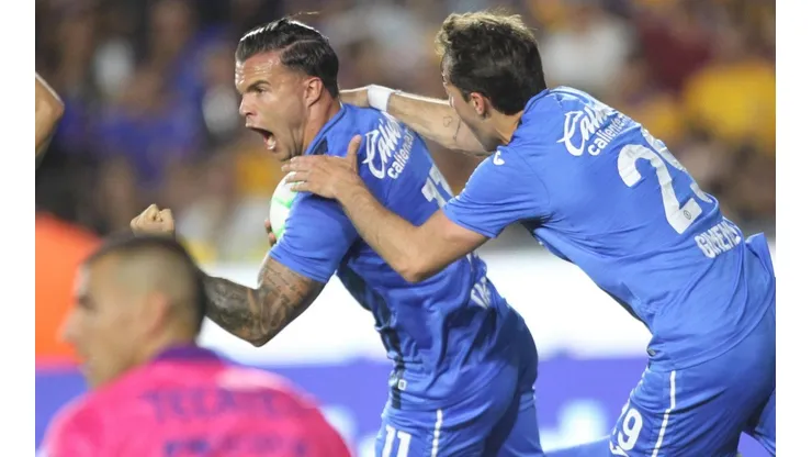 Tabó y Santi.