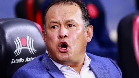 Reynoso desde las bancas del Azteca.