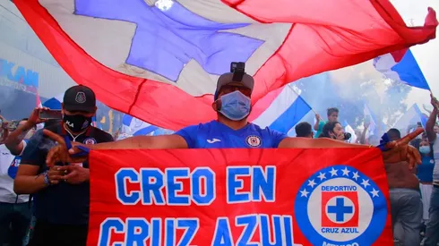 La afición de Cruz Azul llevará serenata al equipo.
