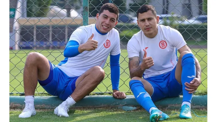 Erik Lira y el 'Cata' Domínguez se perfilan para arrancar como titulares.