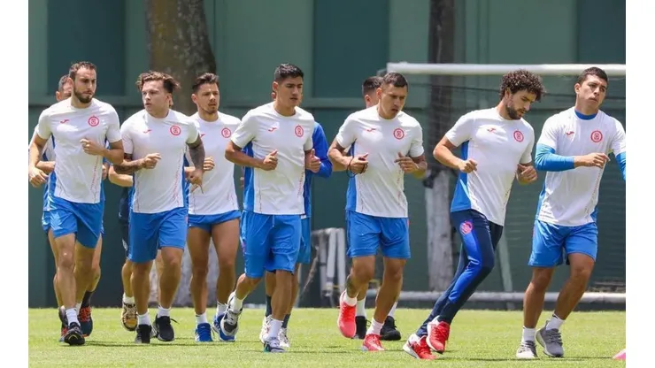 Cruz Azul confirmó a los 20 jugadores con los que disputará el Repechaje.