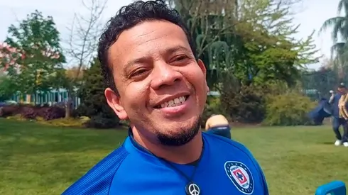 Aficionado viajó a Seattle para ver en la Final a Cruz Azul.