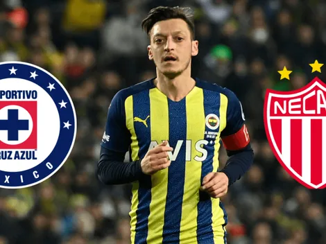 ¿Por qué Mesut Özil mandó mensaje al Necaxa previo al repechaje?